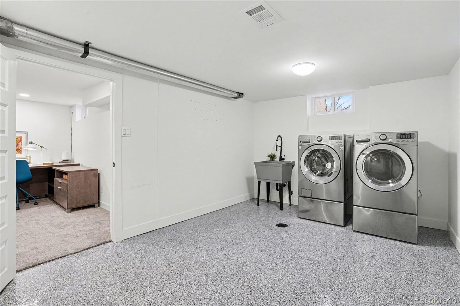 4925 Gray Street Denver, CO 80212 - Photo 12 of 38