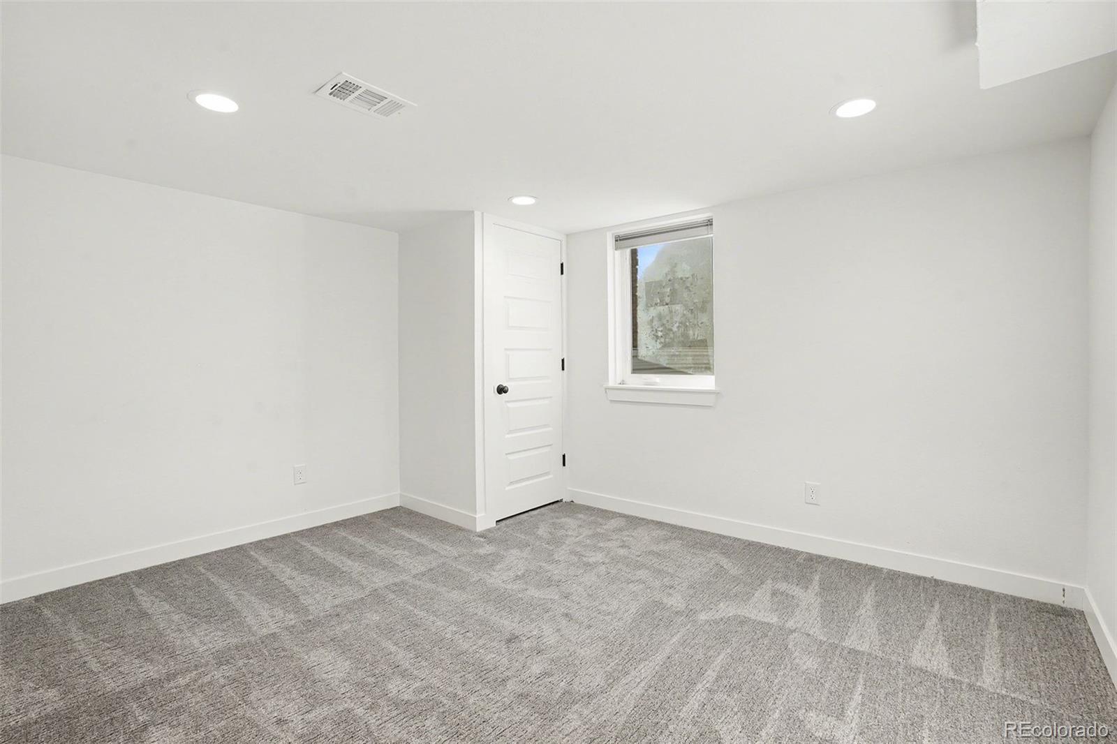 4925 Gray Street Denver, CO 80212 - Photo 14 of 38