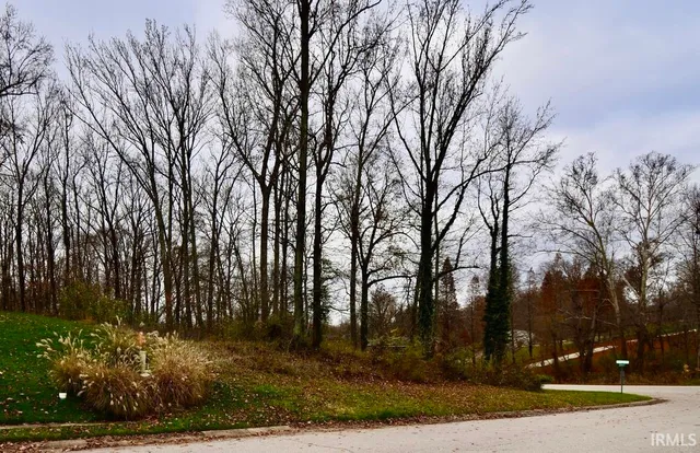 $75,000 | 6009 Pembrooke Drive, Newburgh, IN 47630