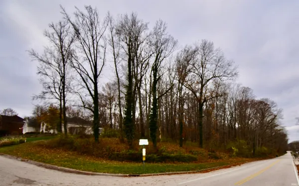 $75,000 | 6009 Pembrooke Drive, Newburgh, IN 47630