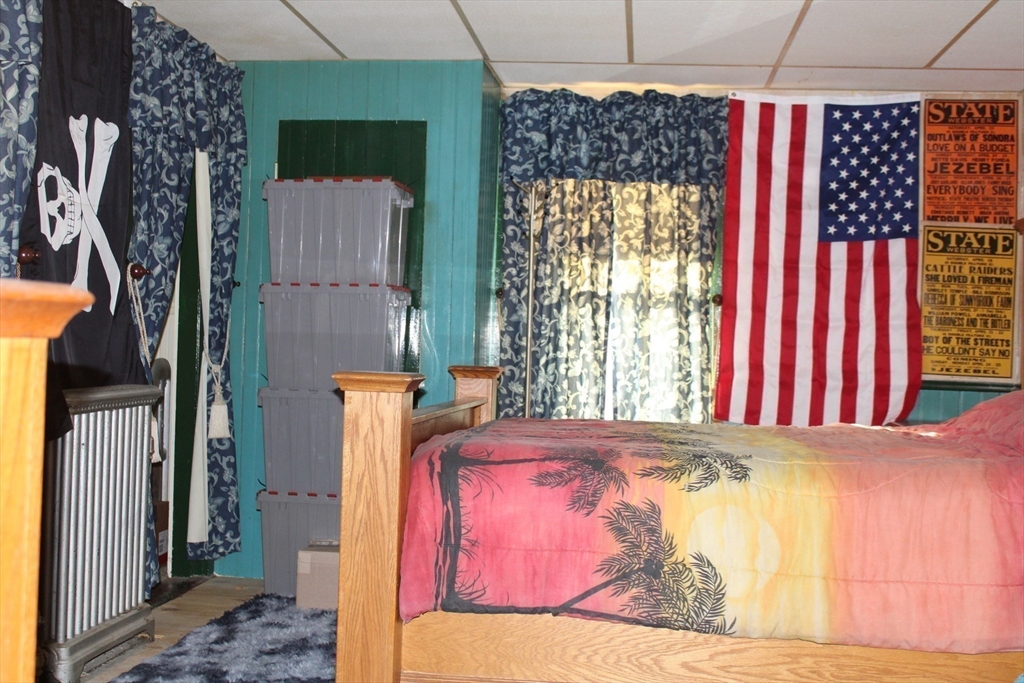 25 Quinebaug Road Dudley, MA 01571 - Photo 13 of 37
