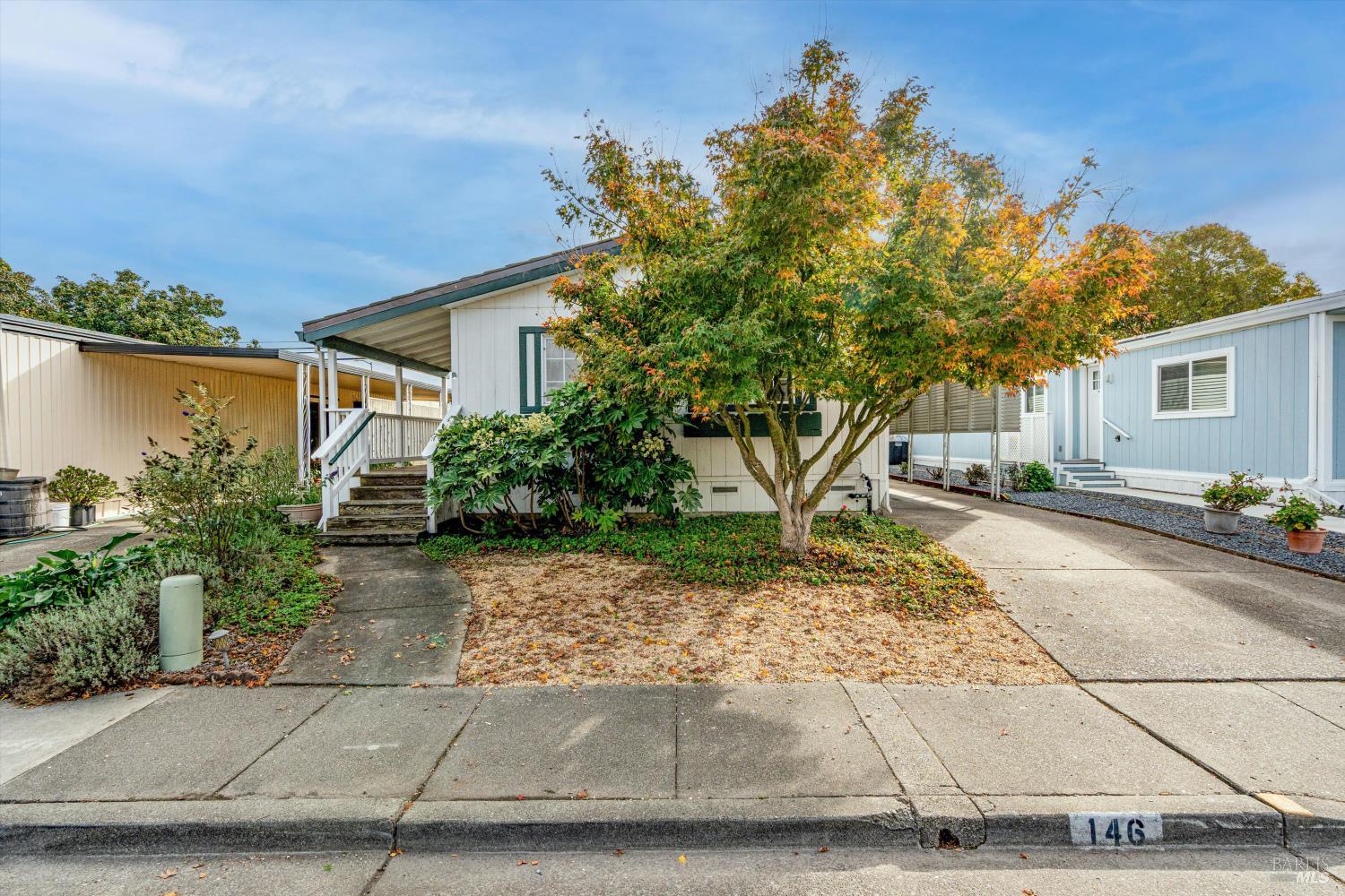 146 Westgate Circle Santa Rosa, CA 95401 - Photo 5 of 41 a front view of a house with garden