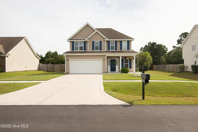 $300,000 | 226 Silver Hills Drive, Jacksonville, NC 28546