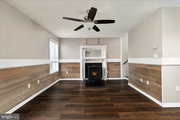 $350,000 | 109 Fenimore Drive, Inwood, WV 25428