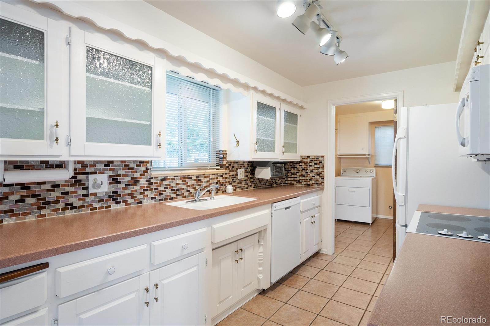 3553 Simms Street Wheat Ridge, CO 80033 - Photo 6 of 29 Gallery Image 6