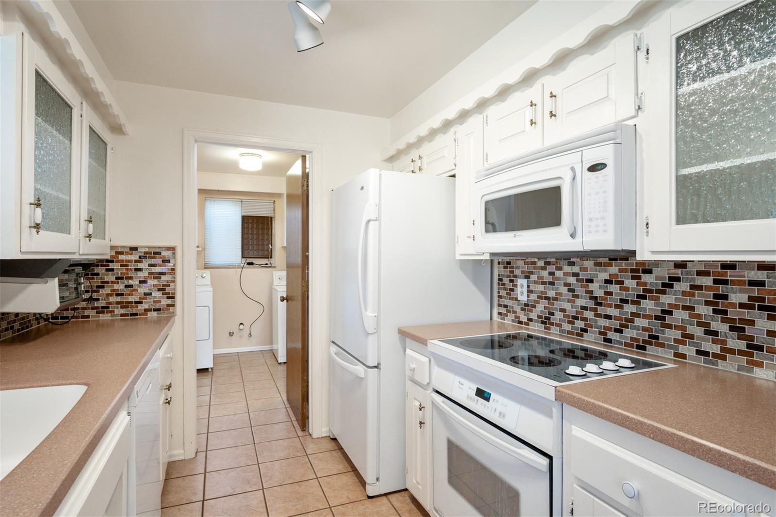 3553 Simms Street Wheat Ridge, CO 80033 - Photo 7 of 29 Gallery Image 7