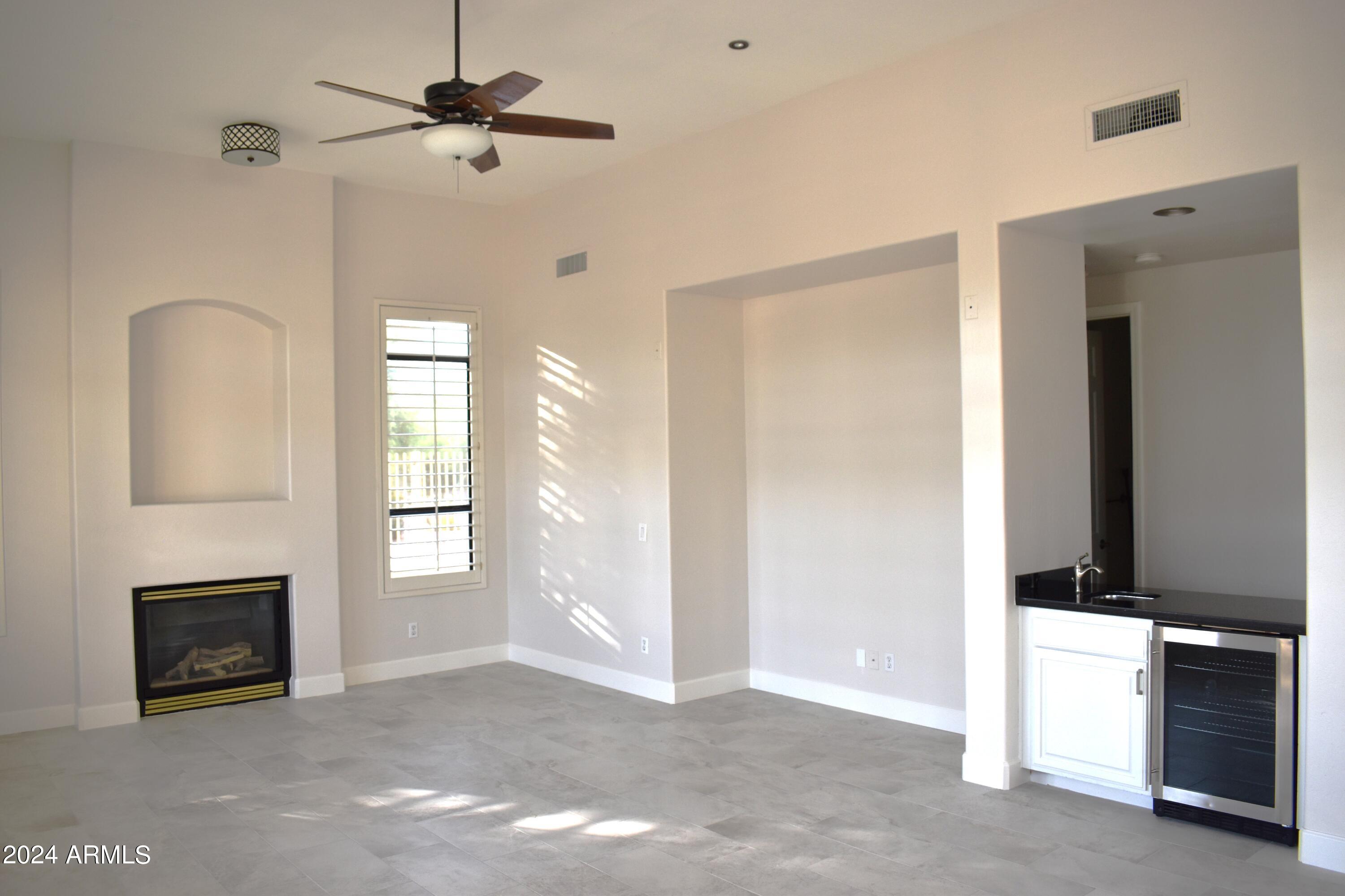 5258 East Hashknife Road Phoenix, AZ 85054 - Photo 28 of 44 FAMILY RM 2