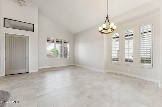 $4,995 | 5258 East Hashknife Road, Phoenix, AZ 85054