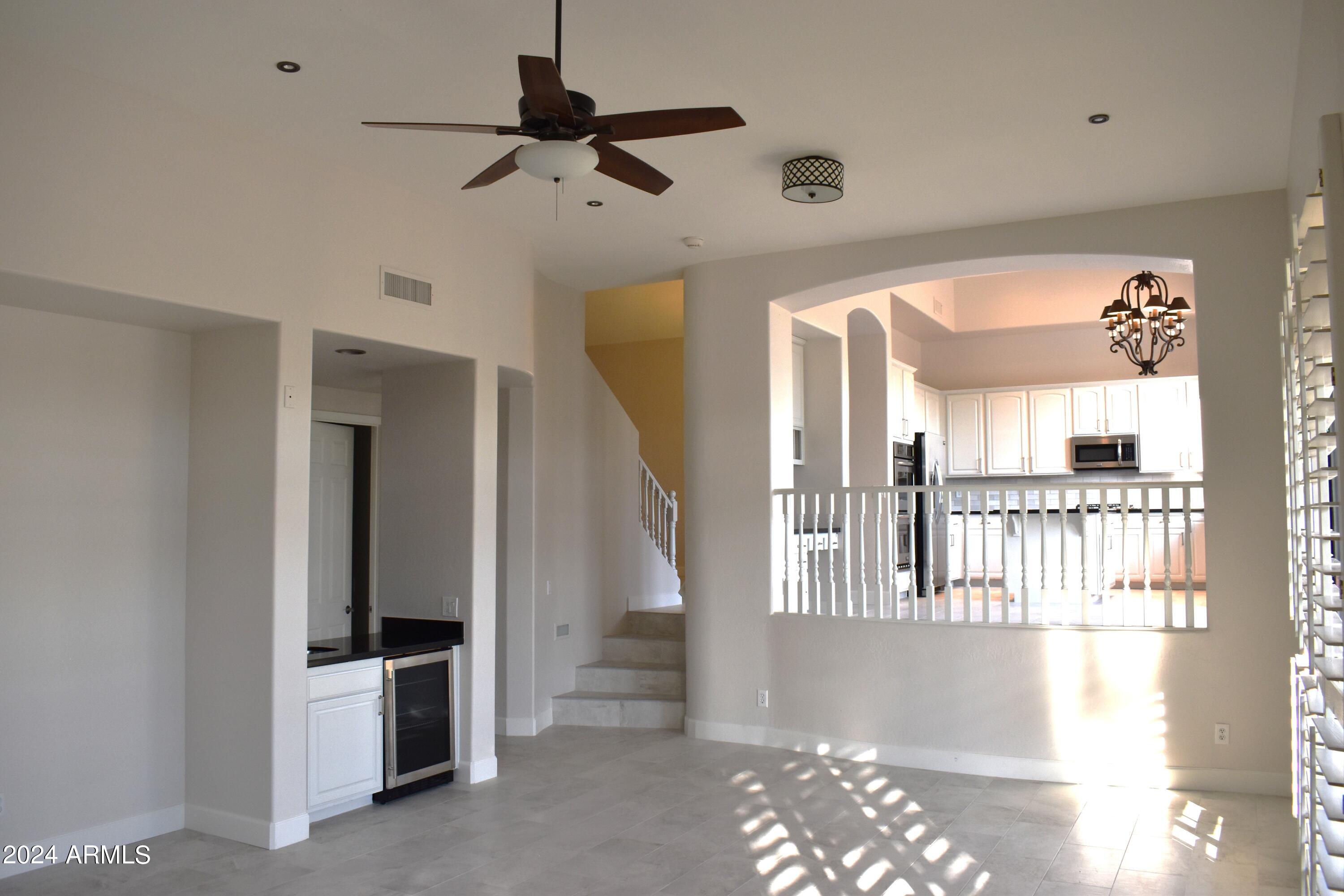 5258 East Hashknife Road Phoenix, AZ 85054 - Photo 10 of 44 FAMILY RM