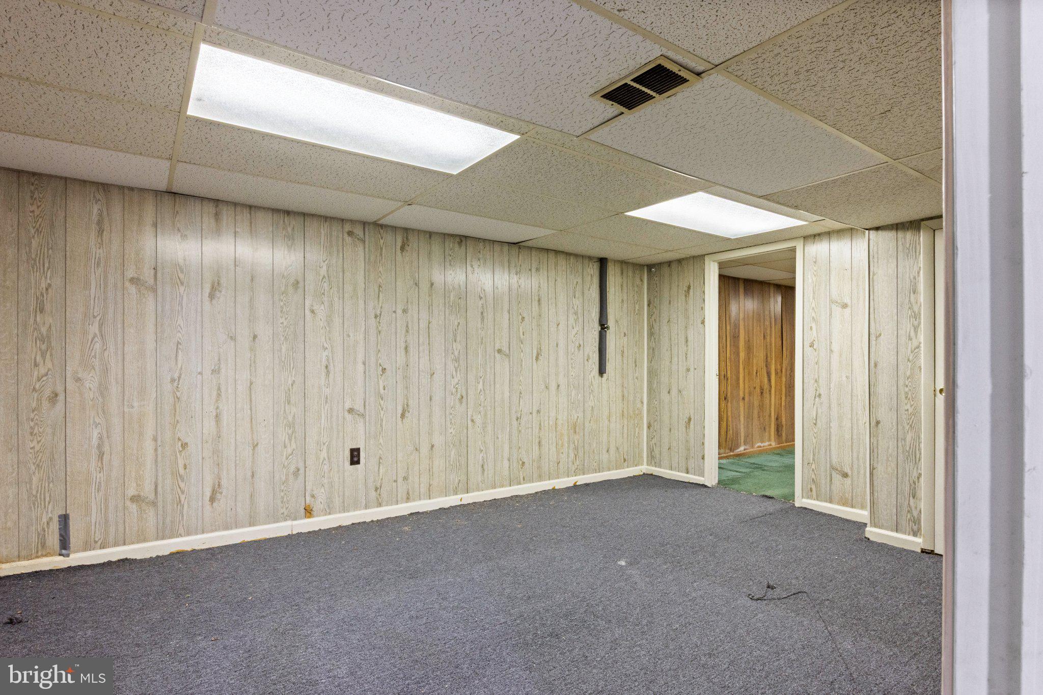 2514 Ritchie Road District Heights, MD 20747 - Photo 18 of 24 Spacious room ready for transformation.