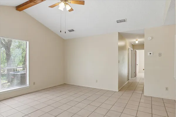 $1,550 | 405 Whitetail Drive, Unit A, San Marcos, TX 78666