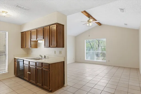 $1,550 | 405 Whitetail Drive, Unit A, San Marcos, TX 78666