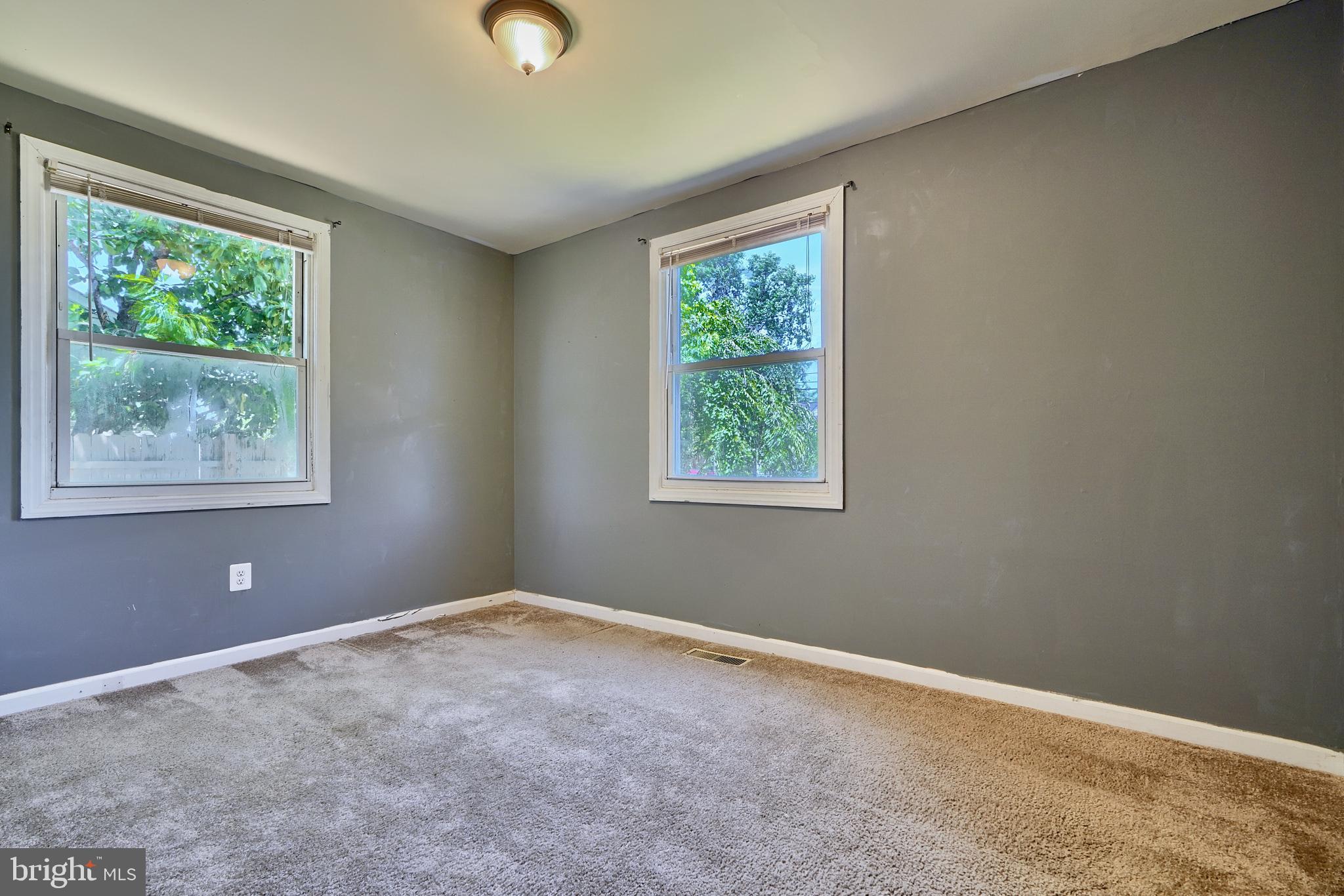 8239 Bullneck Road Dundalk, MD 21222 - Photo 26 of 35 carpeted bedrooms have corner windows!