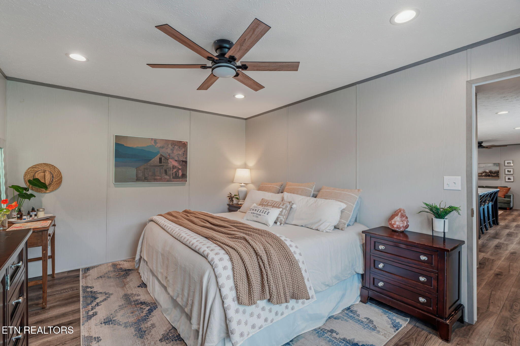 286 JD Farm Road Tellico Plains, TN 37385 - Photo 21 of 58 PRIMARY BEDROOM