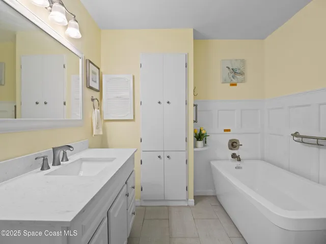 $515,000 | 296 Port Malabar Boulevard Northeast, Palm Bay, FL 32905