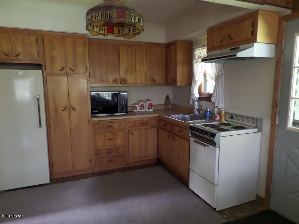 64 Mohn Road Beach Lake, PA 18405 - Photo 7 of 17
