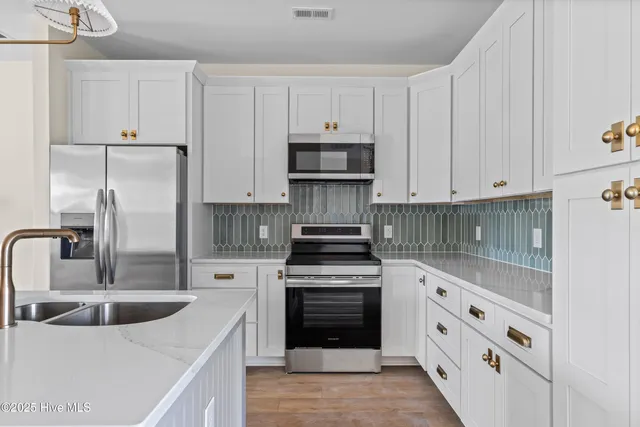 $274,900 | 118 Thompson Street, Jacksonville, NC 28540