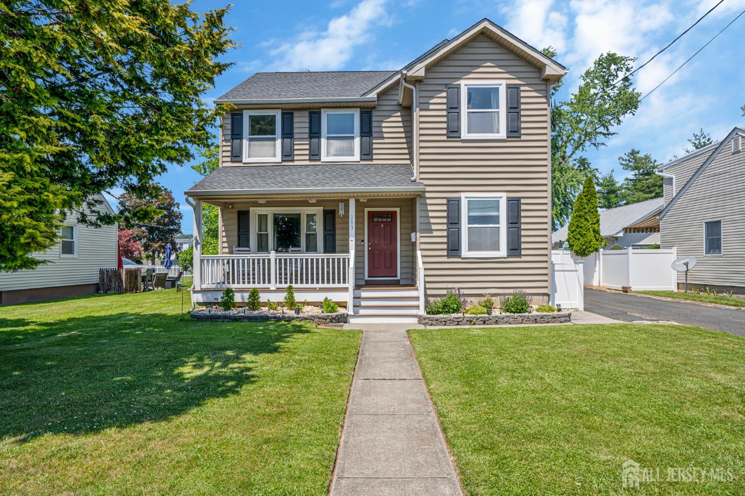 203 Harris Avenue Middlesex, NJ 08846 - Photo 1 of 41