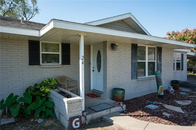 $199,000 | 24 Burton Street, Woodsboro, TX 78393