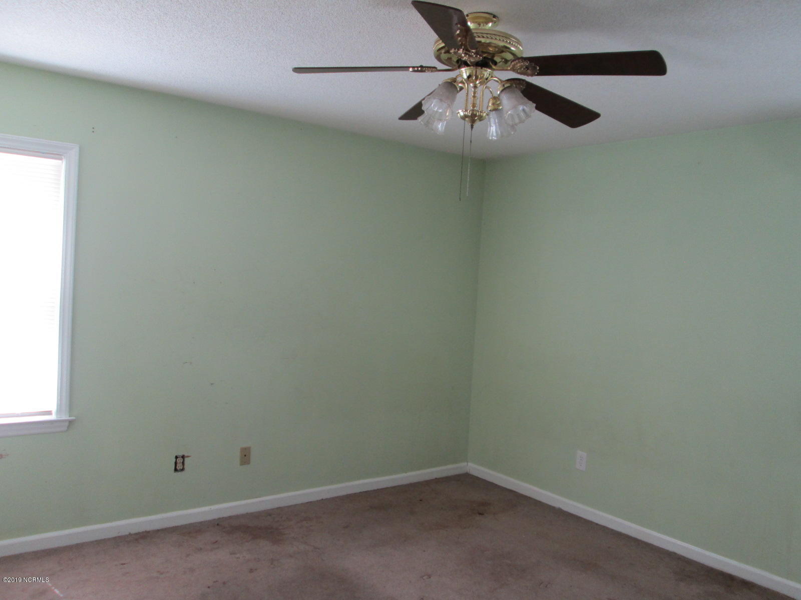 209 Albemarle Road Wilmington, NC 28405 - Photo 12 of 20 IMG_9822