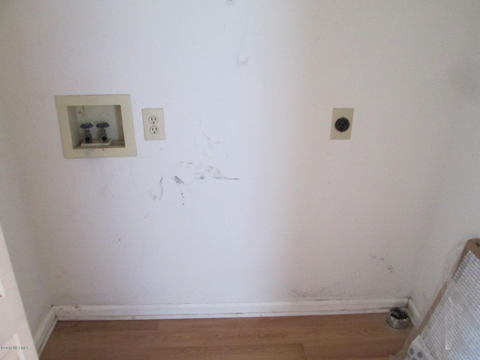 209 Albemarle Road Wilmington, NC 28405 - Photo 18 of 20 IMG_9818