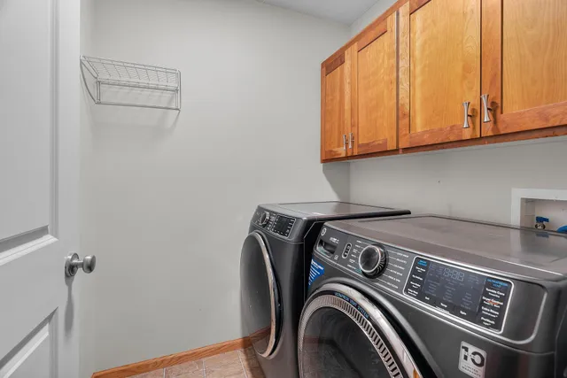 $259,900 | 6422 Lakota Trail, Circle Pines, MN 55014