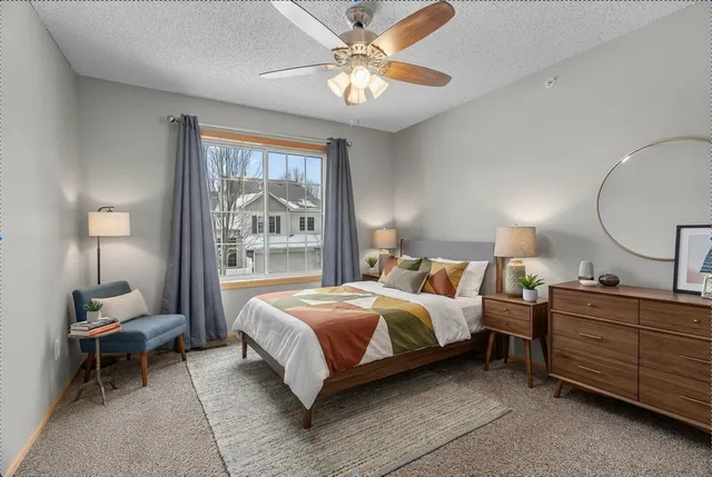 $259,900 | 6422 Lakota Trail, Circle Pines, MN 55014