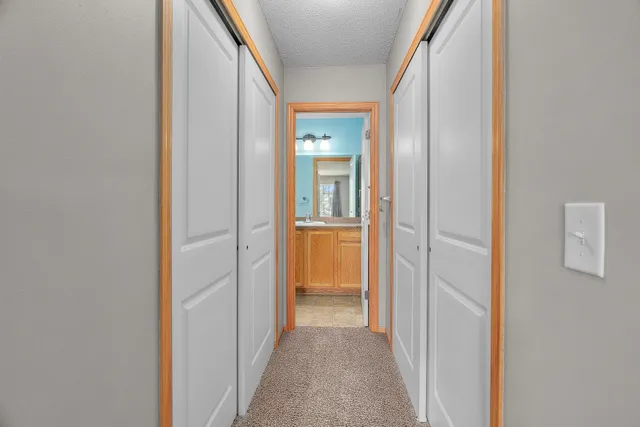 $259,900 | 6422 Lakota Trail, Circle Pines, MN 55014