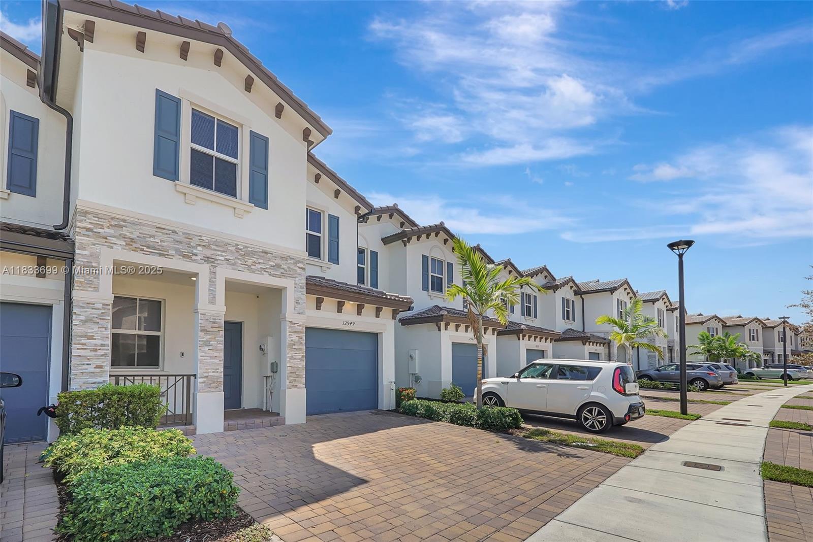 a car parked in front of a building