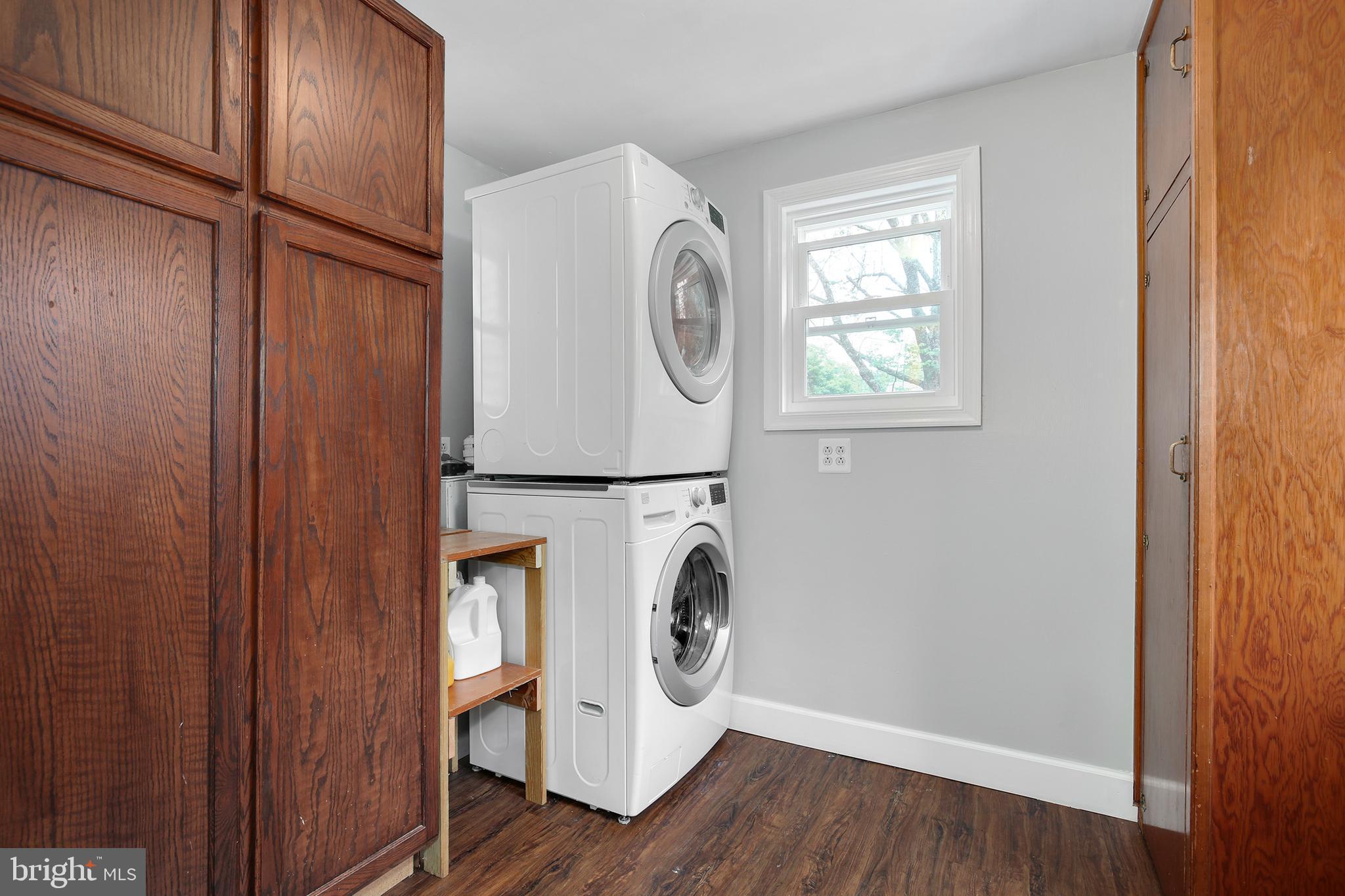 2025 Flag Marsh Road Mount Airy, MD 21771 - Photo 12 of 26 Gallery Image 12