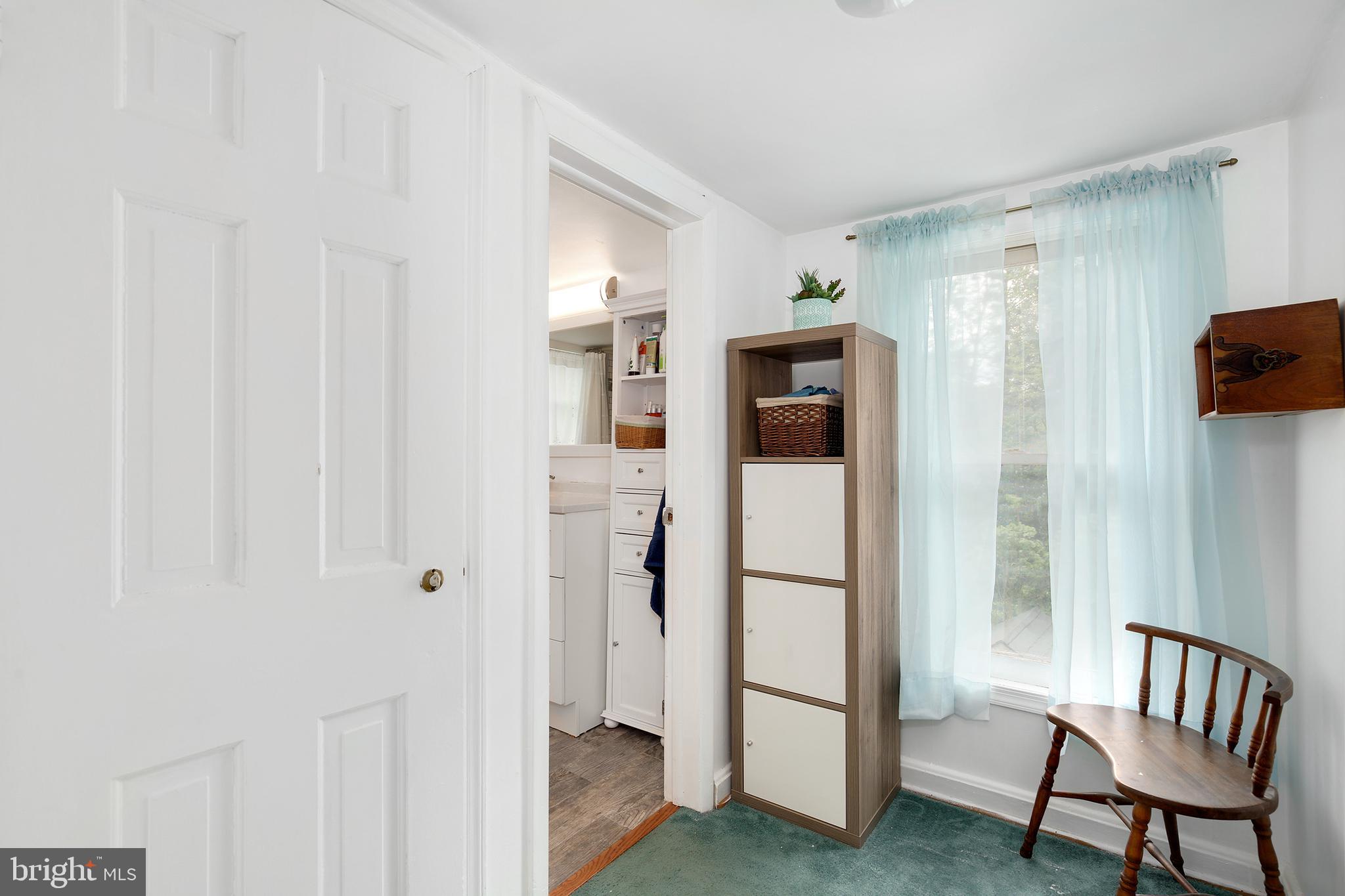 2025 Flag Marsh Road Mount Airy, MD 21771 - Photo 18 of 26 Gallery Image 18