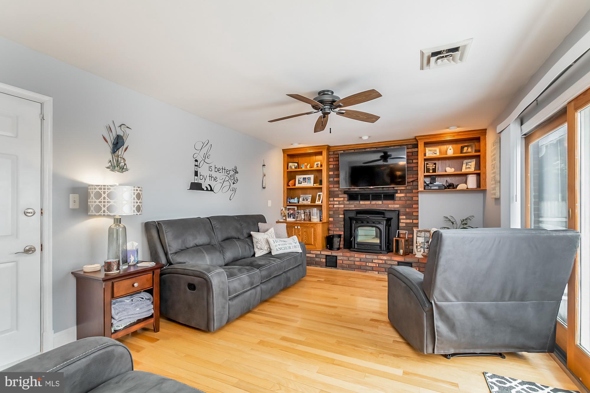13012 Oliverwood Road Baltimore, MD 21220 - Photo 14 of 43 Family Room