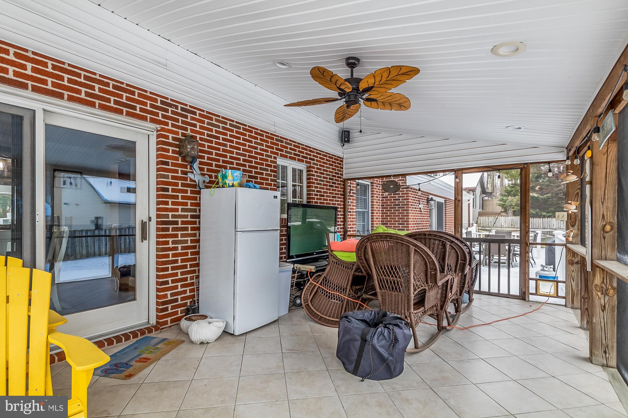 13012 Oliverwood Road Baltimore, MD 21220 - Photo 39 of 43 Screened Porch