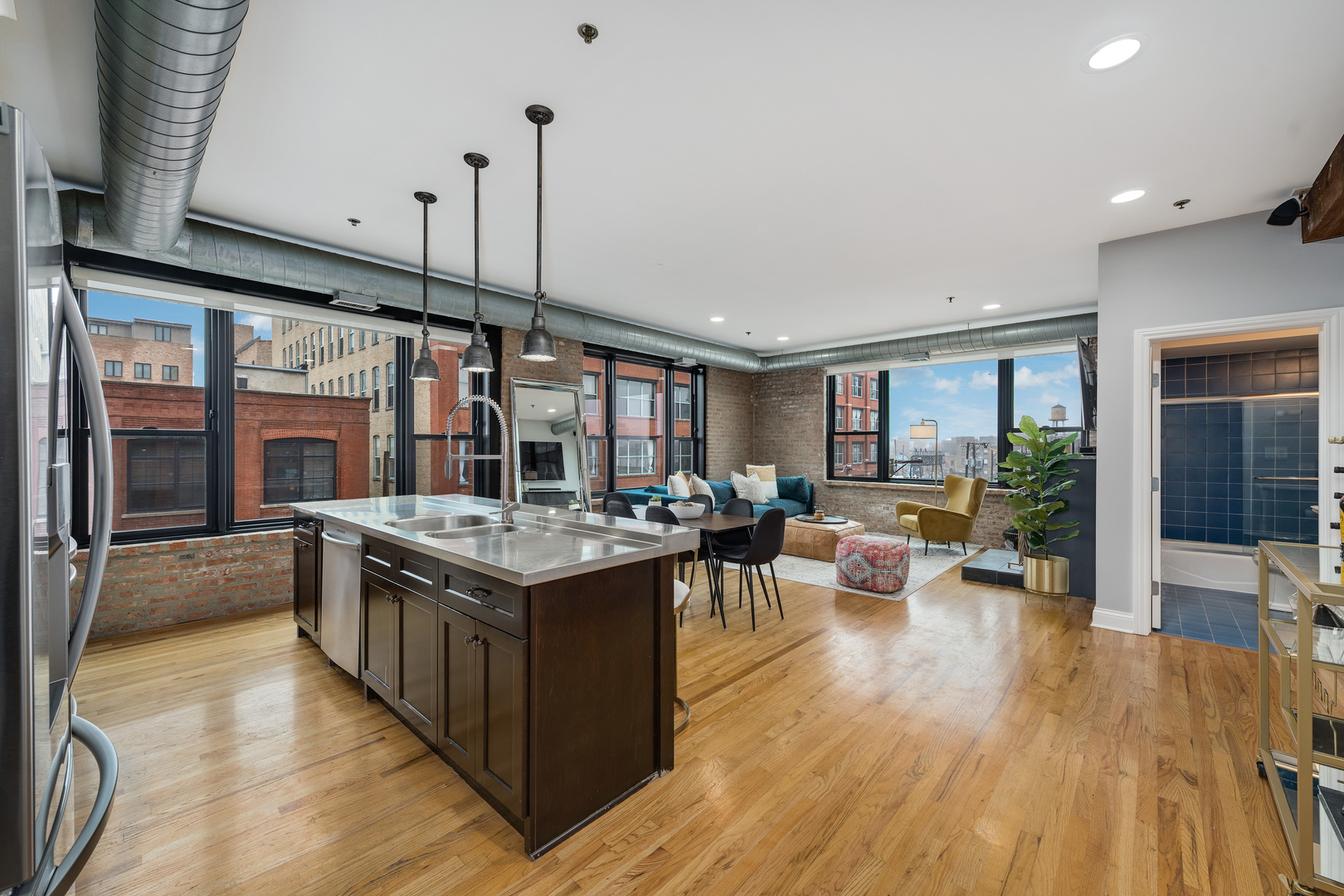 1118 West Fulton Market, Unit 403 Chicago, IL 60607 - Photo 11 of 27