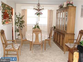 363 McGlynn Road Warminster, PA 18974 - Photo 3 of 9 Gallery Image 3