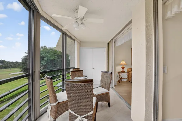 $225,000 | 23249 Barwood Lane North, Unit 405, Boca Raton, FL 33428