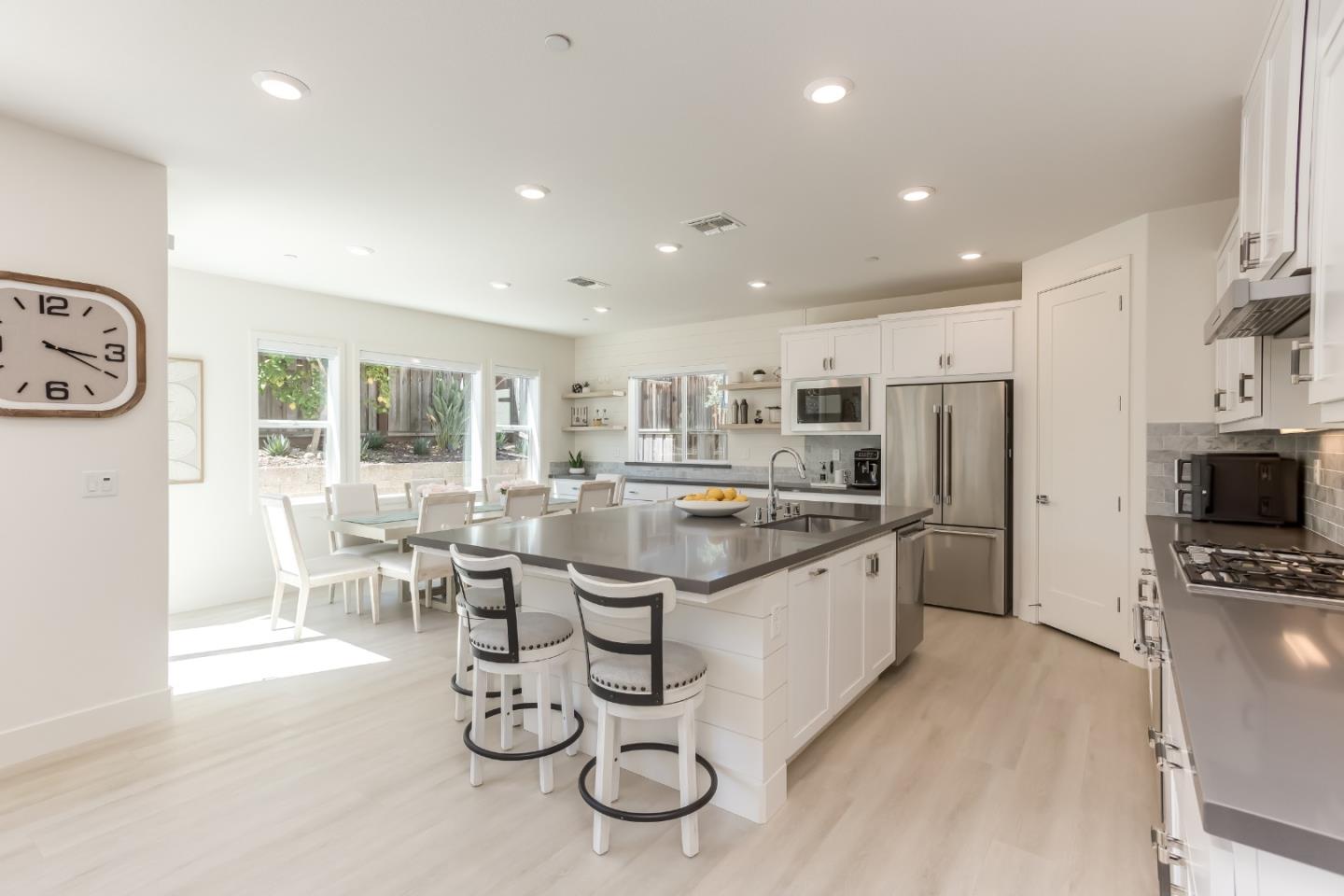 231 Via Encanto San Ramon, CA 94583 - Photo 7 of 38