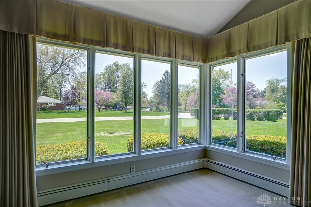 6470 Fieldson Road Dayton, OH 45459 - Photo 8 of 48 Gallery Image 8