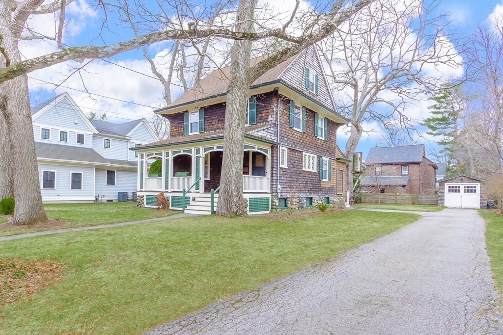 25 Bradford Street Needham, MA 02492 - Photo 3 of 38 a view of a yard in front of a building
