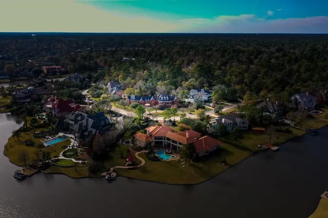 $8,499 | 63 North Windsail Place, The Woodlands, TX 77381