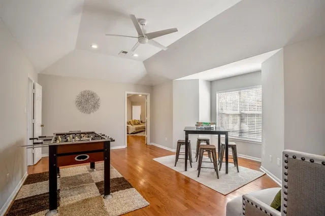 $8,499 | 63 North Windsail Place, The Woodlands, TX 77381