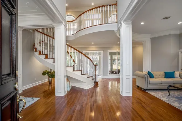 $8,499 | 63 North Windsail Place, The Woodlands, TX 77381