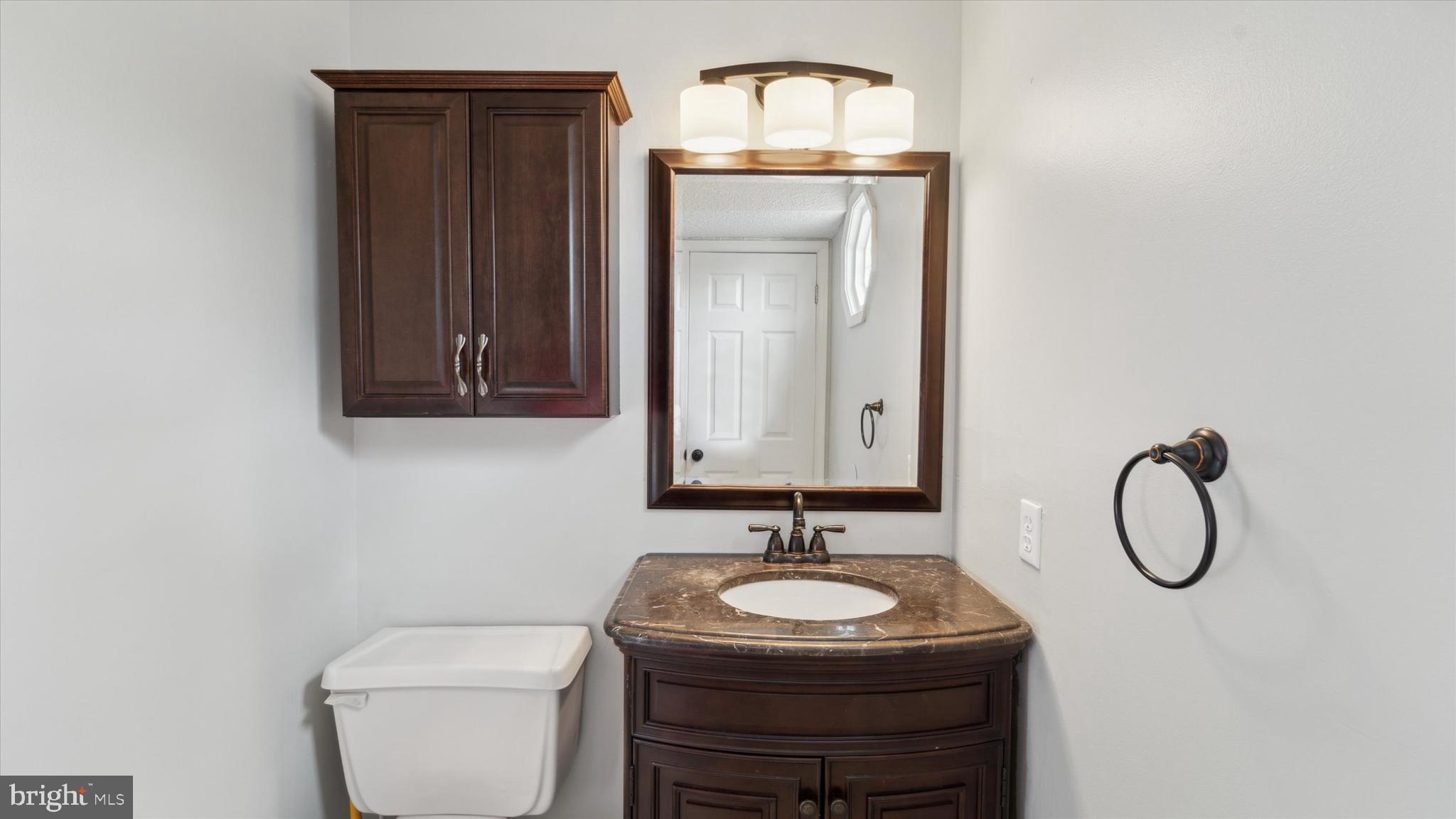 221 Stirrup Road Swedesboro, NJ 08085 - Photo 8 of 17 Gallery Image 8