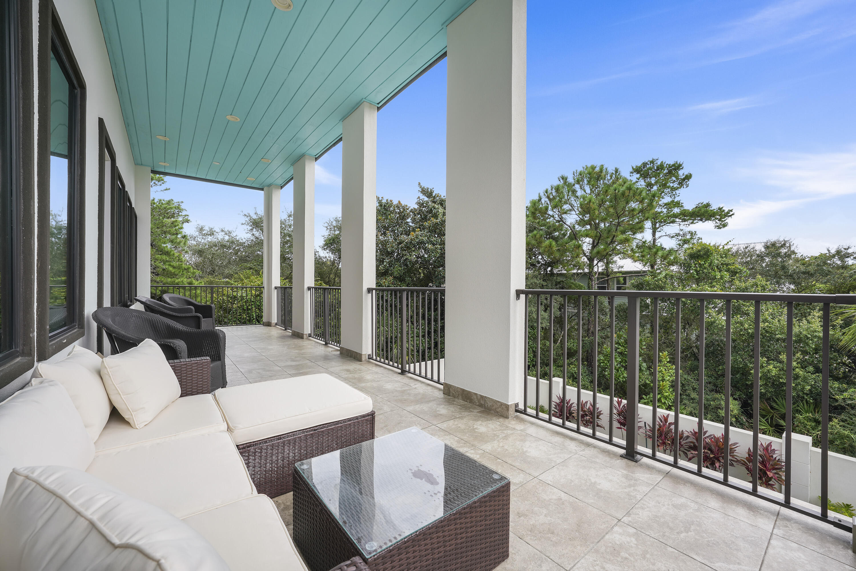 10 Walton Drive Miramar Beach, FL 32550 - Photo 40 of 80 a view of balcony with furniture and garden