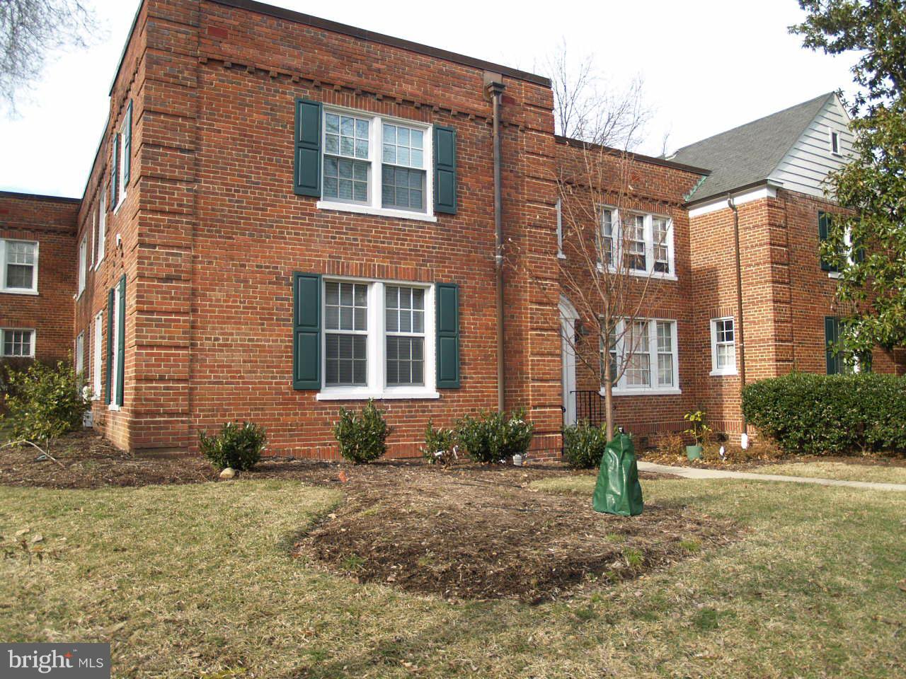 1752 North Rhodes Street, Unit 6325 Arlington, VA 22201 - Photo 16 of 20 Exterior (Front)