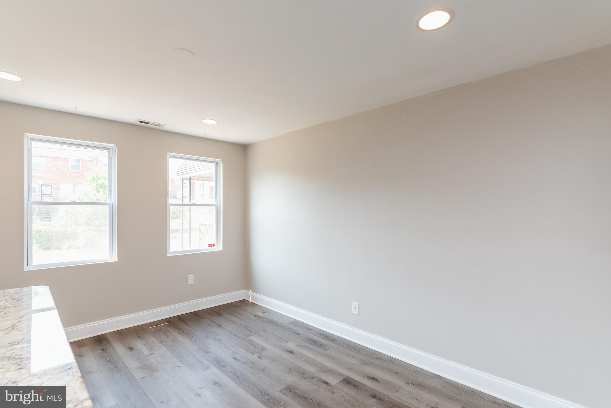 1811 Ramblewood Road Baltimore, MD 21239 - Photo 9 of 28 PLENTY OF TABLE SPACE