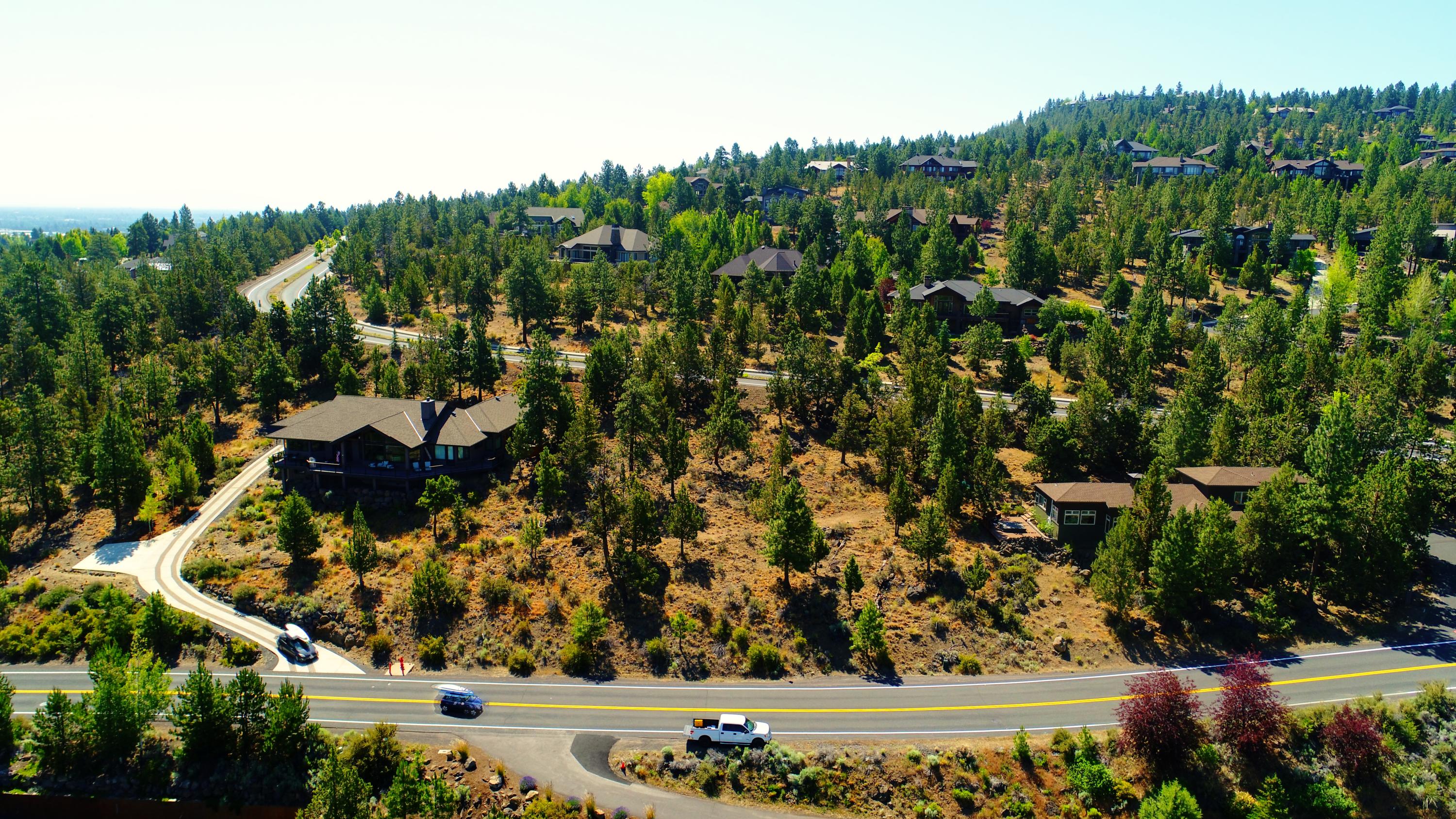 1287 Archie Briggs Road Bend, OR 97703 - Photo 4 of 5 4