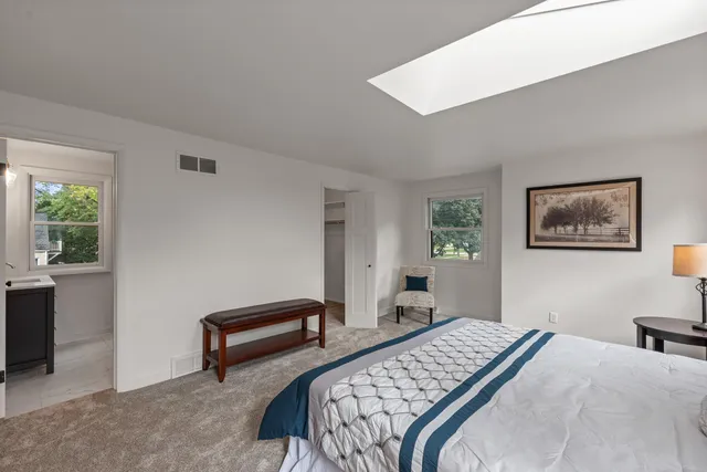 $875,000 | 2578 North 88th Street, Wauwatosa, WI 53226