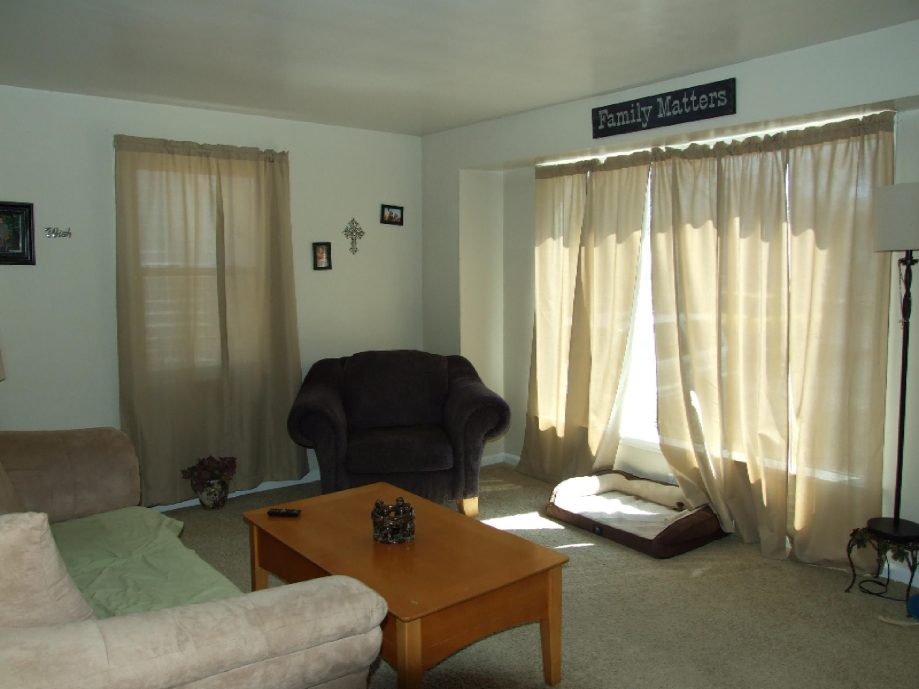2637 Liberty Road Muskegon, MI 49441 - Photo 5 of 26 DSCF7408