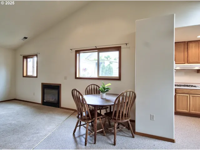 $399,500 | 243 Southeast Harney Street, Sheridan, OR 97378